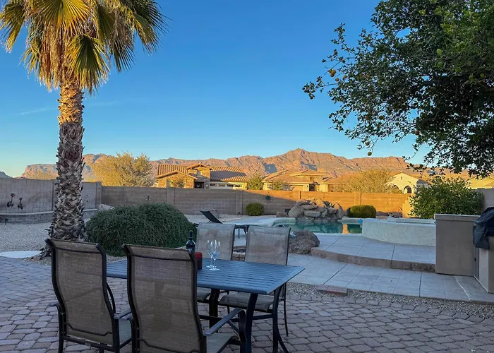 Casa vacanze Superstition Mtn Views! Gem W/ Hot Tub *